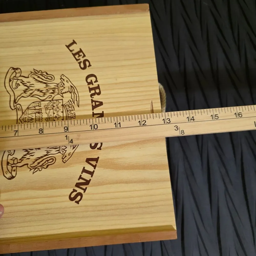 Les Grande De Bordeaux Wooden Wine Gift Box - Natural